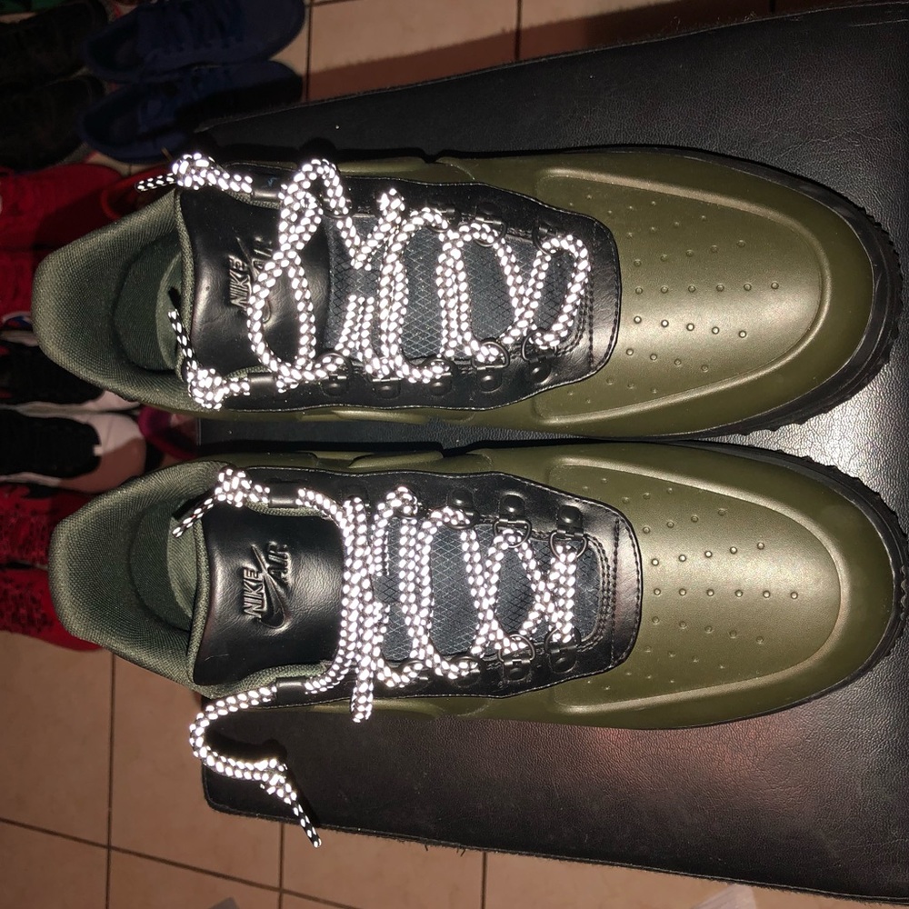 Air Force 1 - Picture 4 of 4